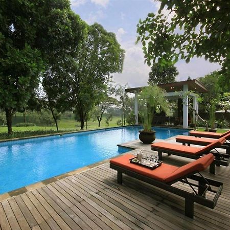 Taman Dayu Golf Club And Resort Prigen Ngoại thất bức ảnh
