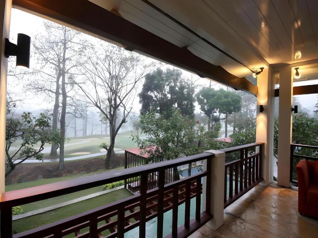 Taman Dayu Golf Club And Resort Prigen Ngoại thất bức ảnh