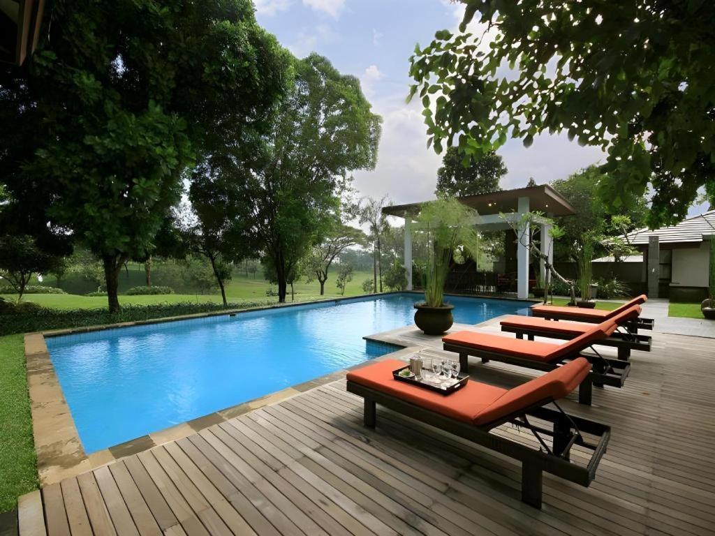 Taman Dayu Golf Club And Resort Prigen Ngoại thất bức ảnh