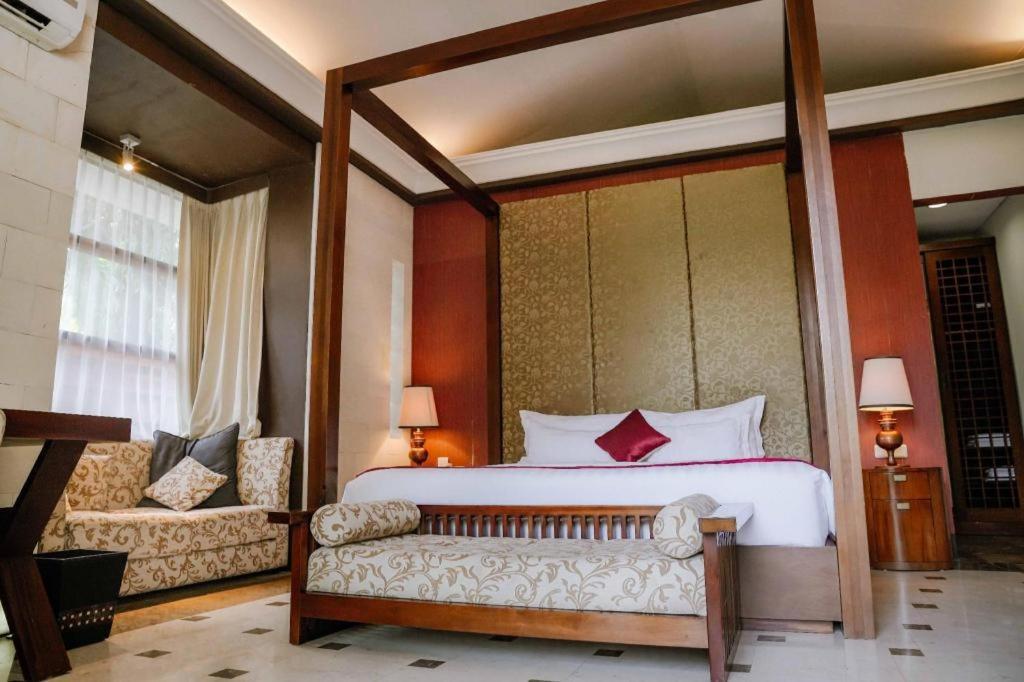 Taman Dayu Golf Club And Resort Prigen Ngoại thất bức ảnh