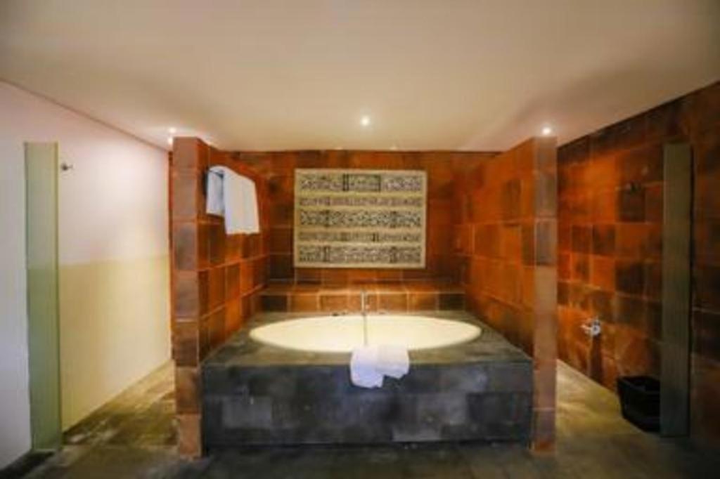 Taman Dayu Golf Club And Resort Prigen Ngoại thất bức ảnh
